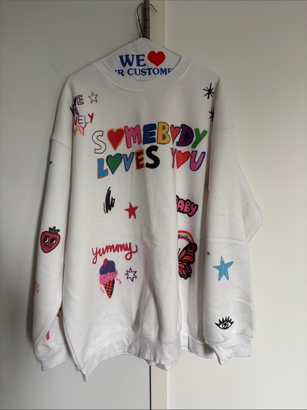 BNWT Mayfair x @iscreamcolour Somebody Loves You Crewneck size XXL
